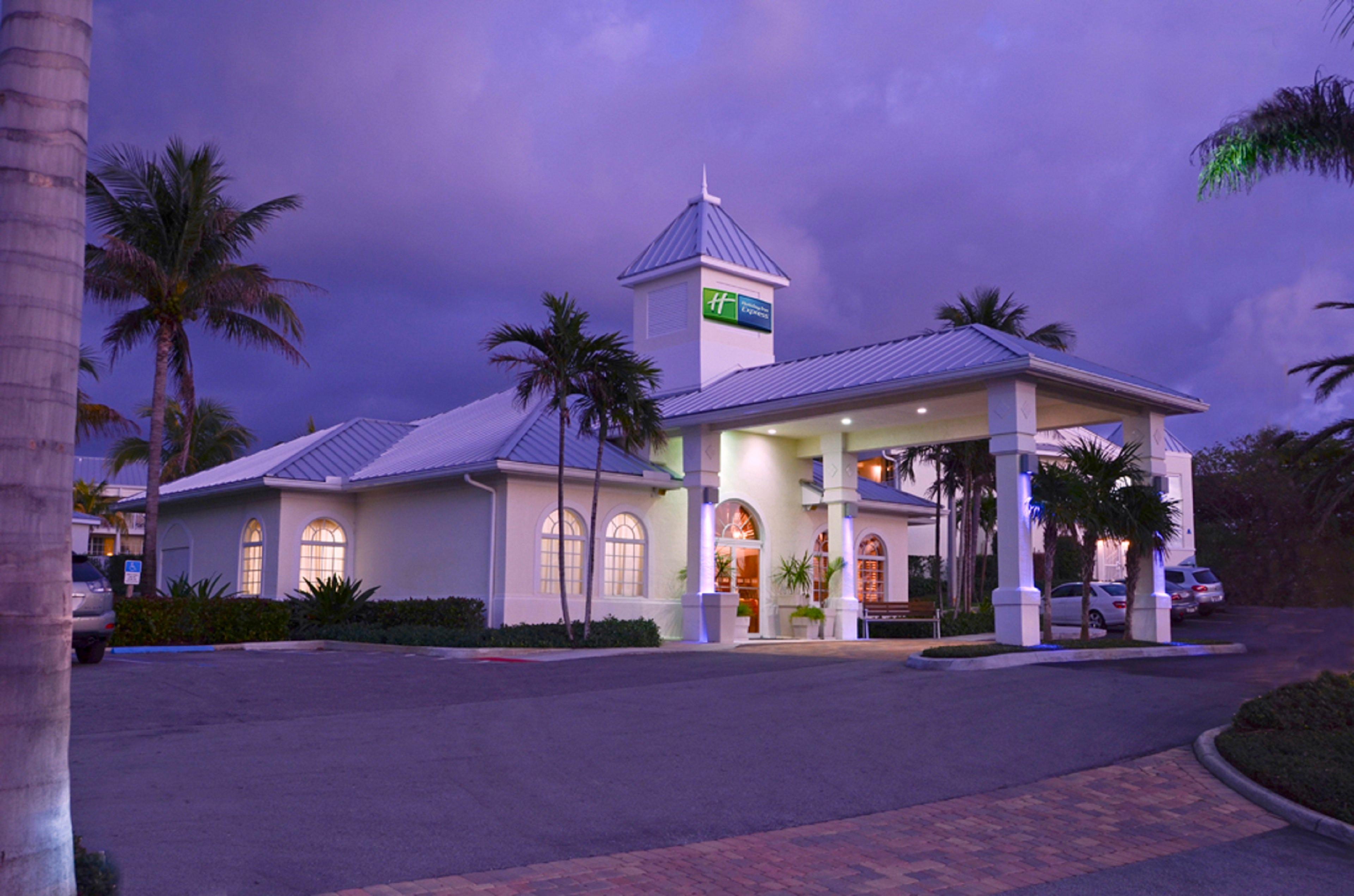 Holiday Inn Express- North Palm Beach And Ihg Hotel Juno Beach Exterior foto