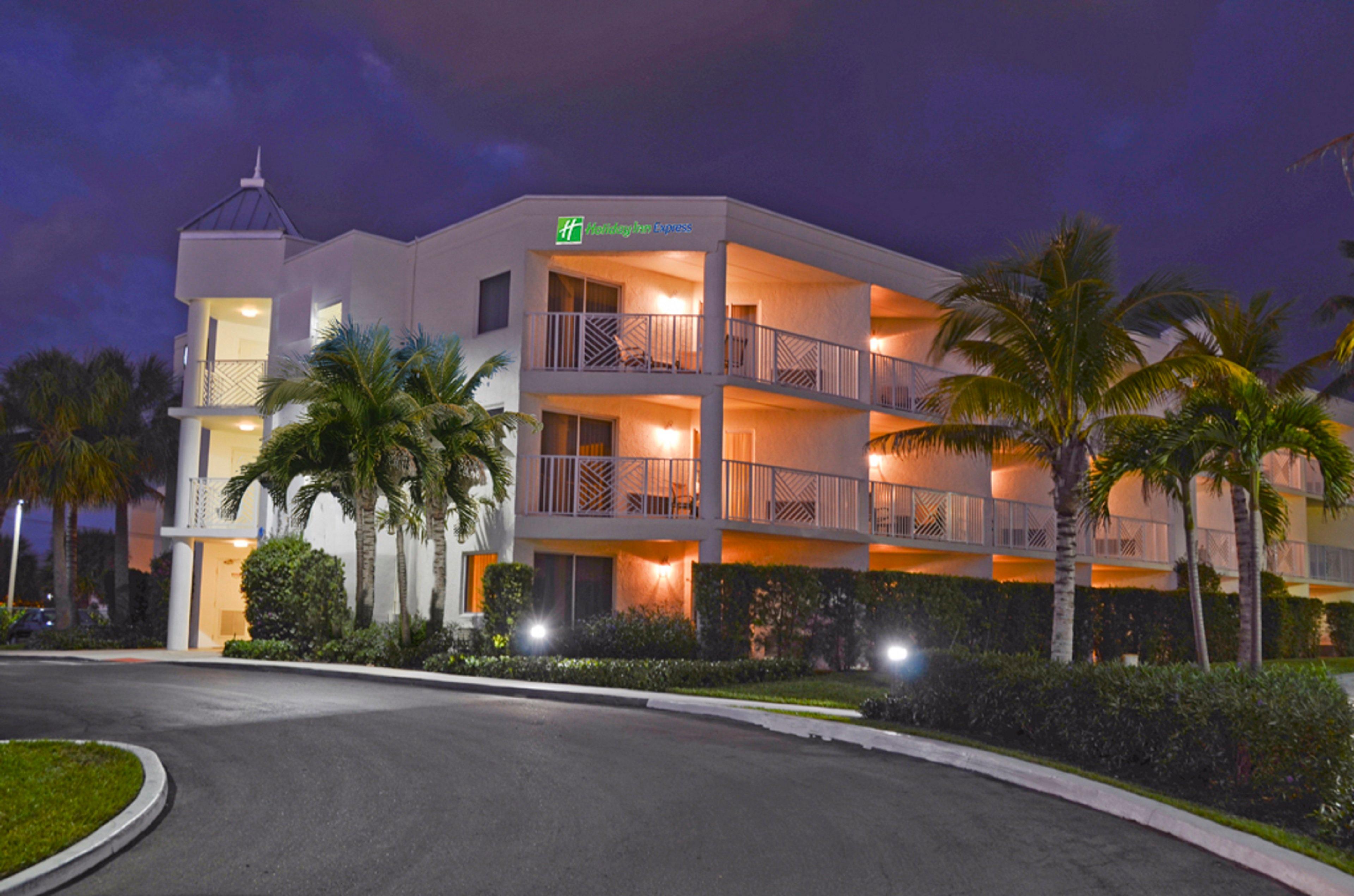 Holiday Inn Express- North Palm Beach And Ihg Hotel Juno Beach Exterior foto